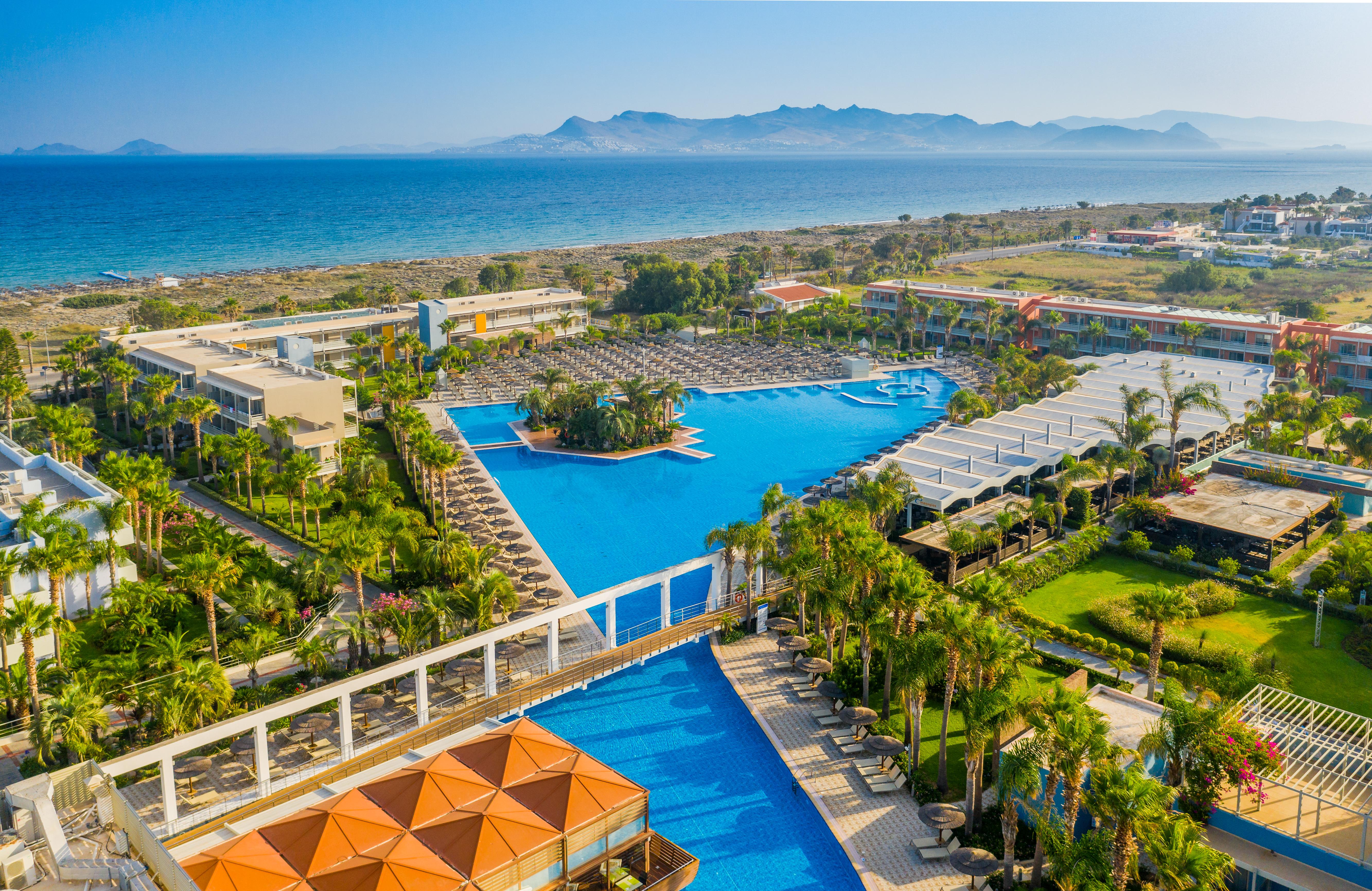 Blue Lagoon Resort Lambi  Exterior foto